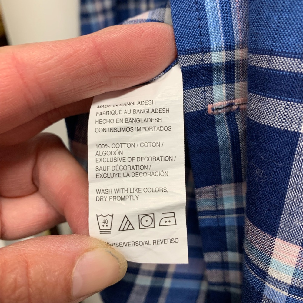 Shirt - Picture 4 of 6